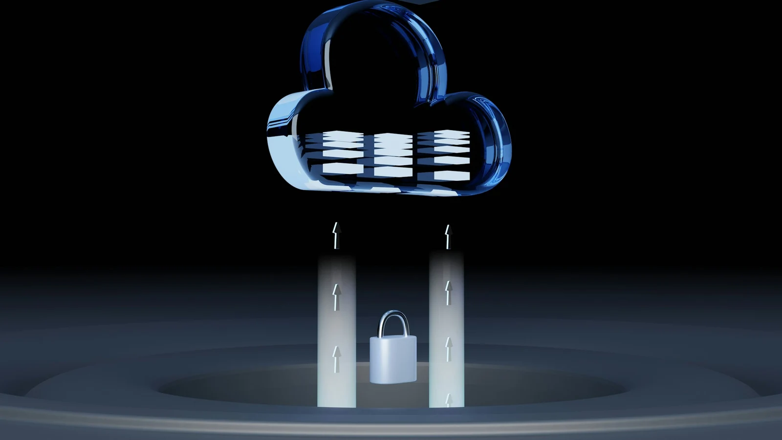 Privileged Access Management（PAM）の比較条件を担当者が確認している写真