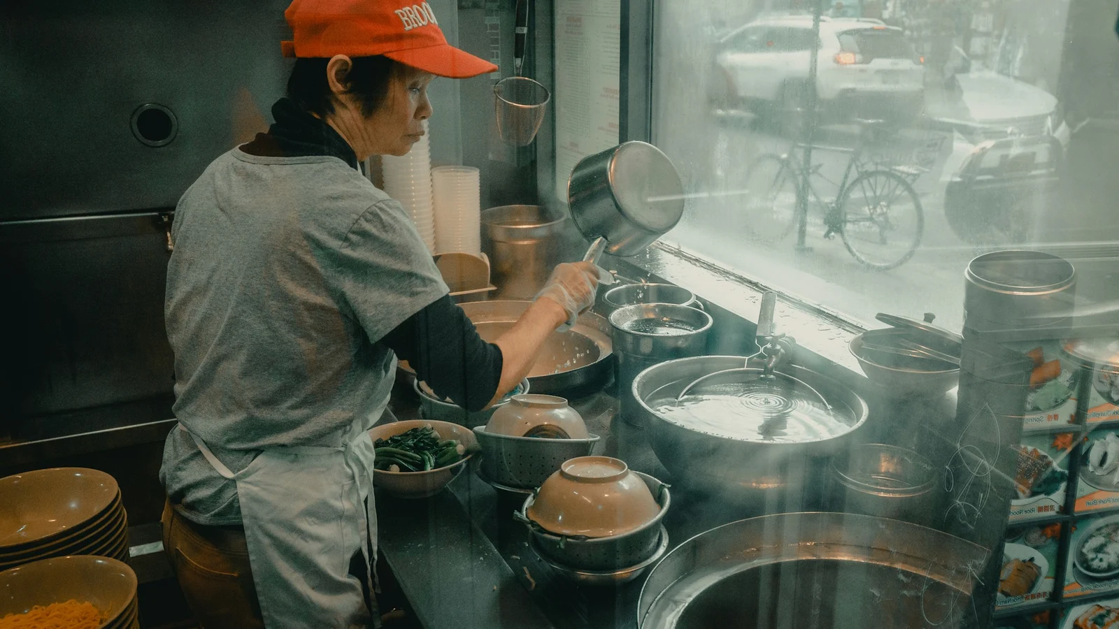中華料理業界に向く人とは？適性を業務場面と責任から考える