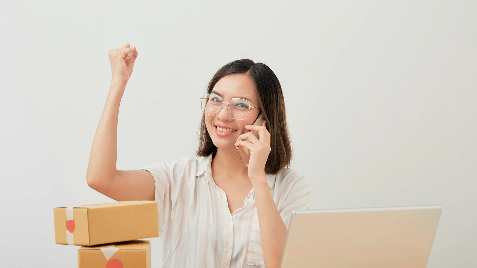 ECの海外比較の費用・品質・責任を左右する現場の細部