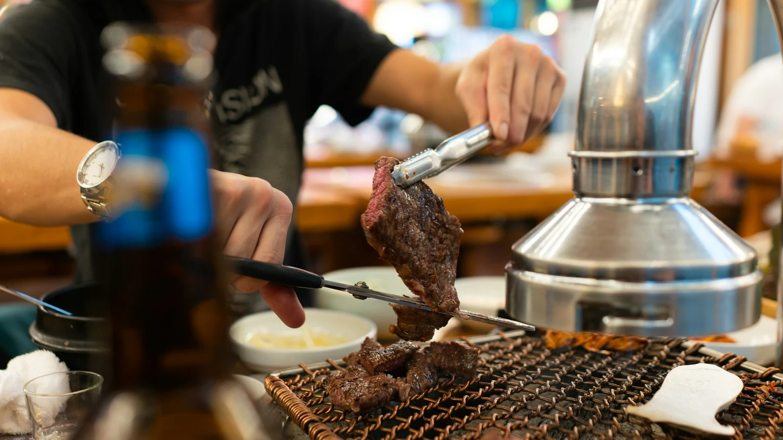 焼肉の市場と将来性の費用・品質・責任を左右する現場の細部
