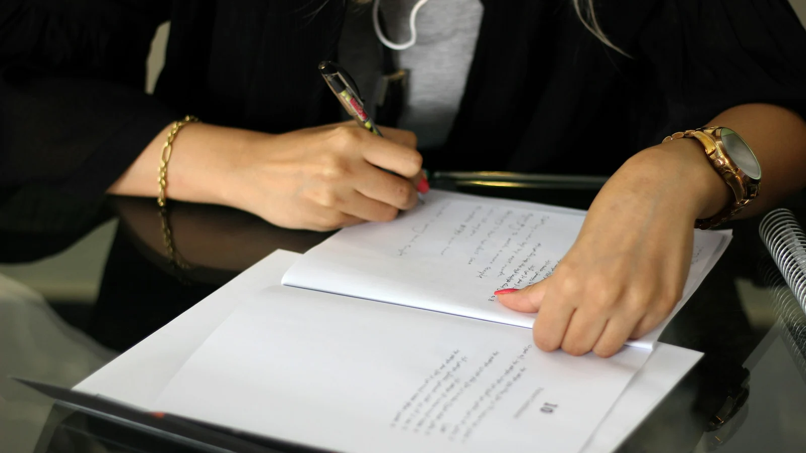 法改正を事業へ落とす｜不動産仲介業界｜対象判定・証拠・更新手順