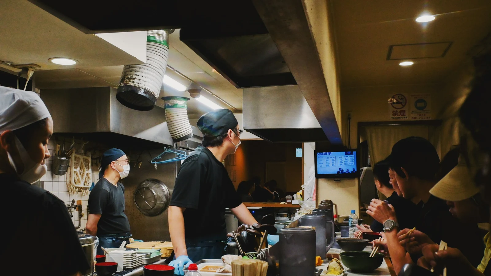 会議を判断へ変える｜ラーメン業界｜例外時の上位判断を決める