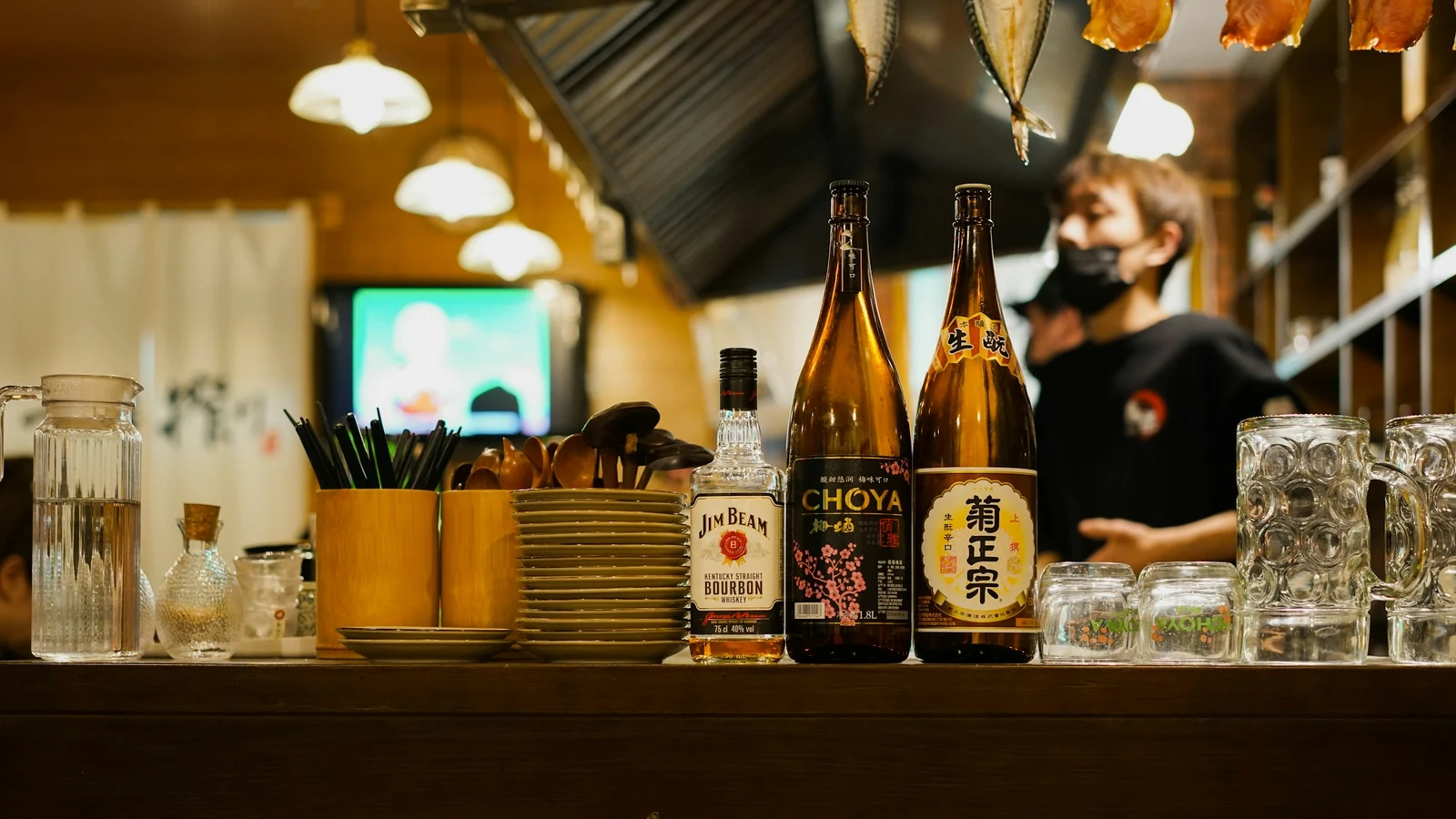 居酒屋の法令遵守と証拠管理の証拠となる設備・道具・記録の細部を写した写真