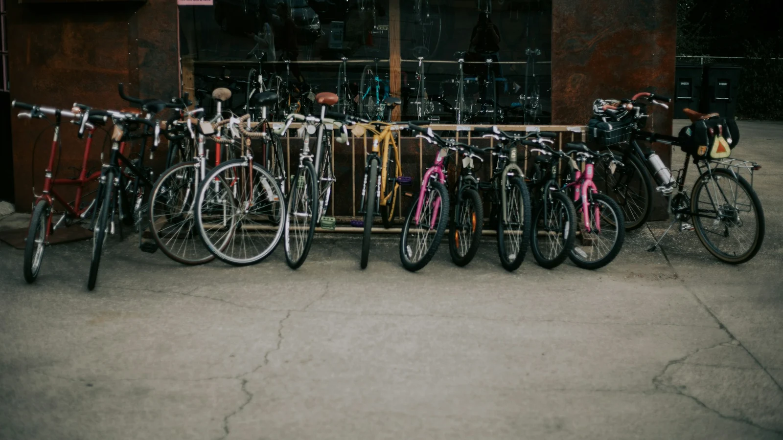 自転車業界は残す事業をどう決める？顧客・能力・採算を重ねる