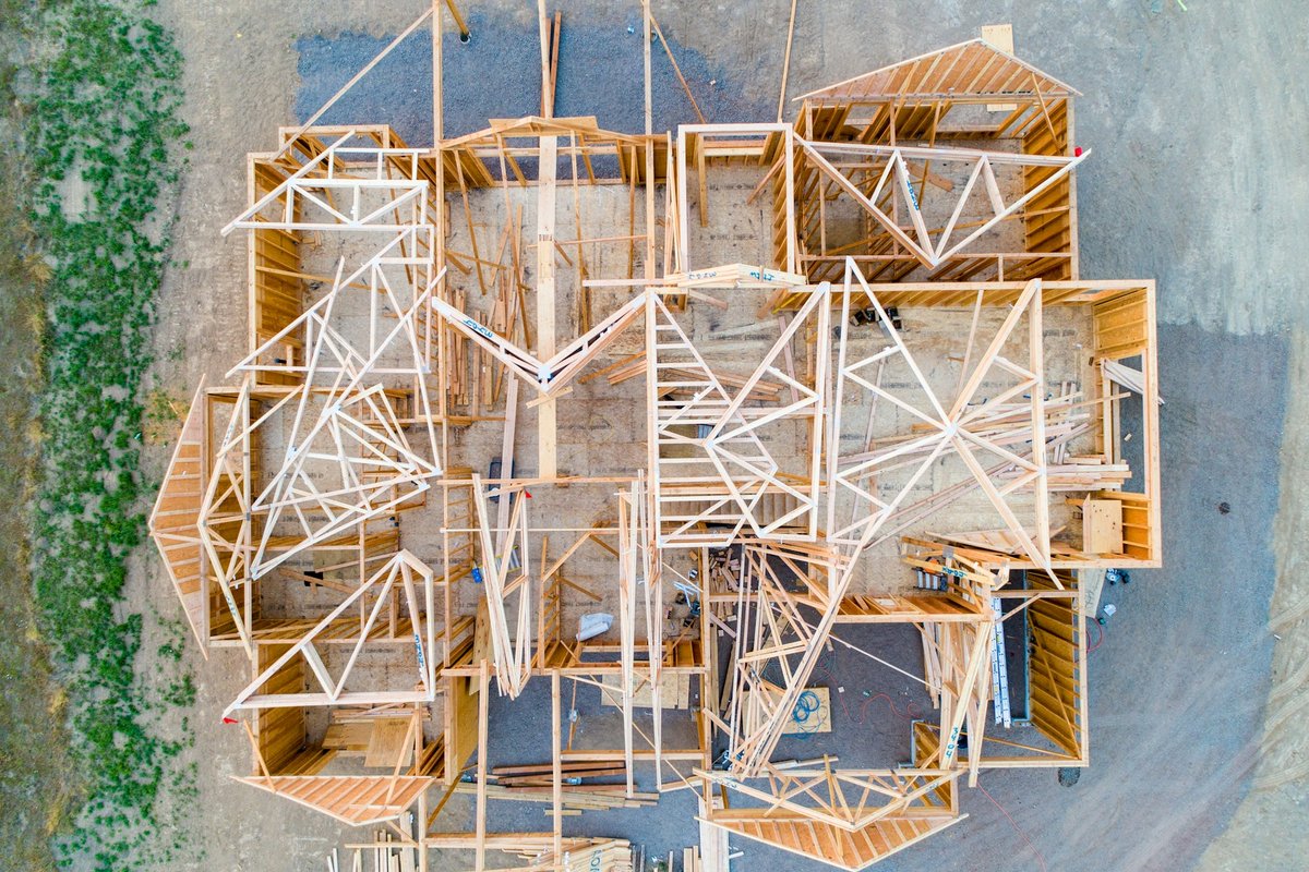 家を建てたい時、何から始める?建設業界の基本と知っておきたいこと